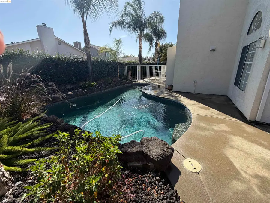 1695 Ponderosa Dr, Oakley, CA 94561 - #2
