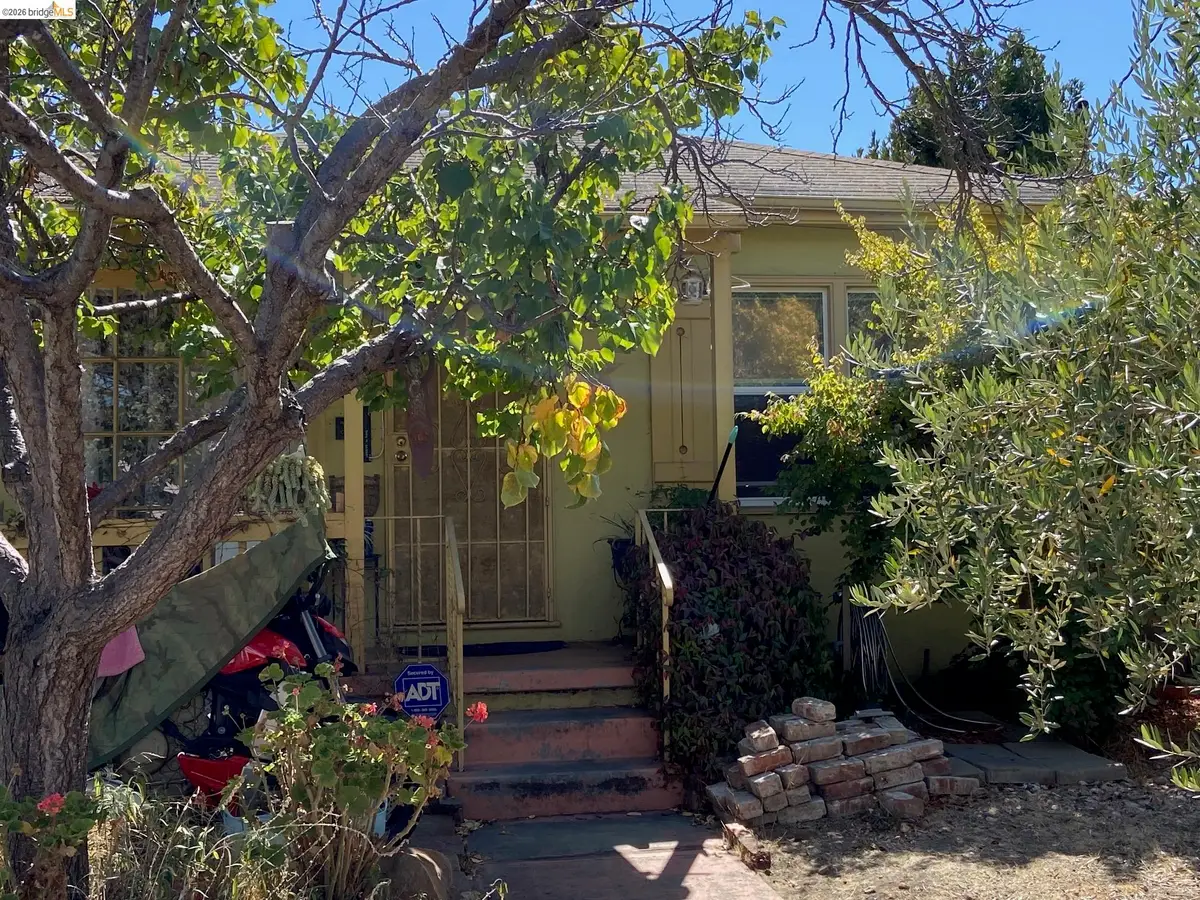 2814 Roosevelt Ave, Richmond, CA 94804 - #1
