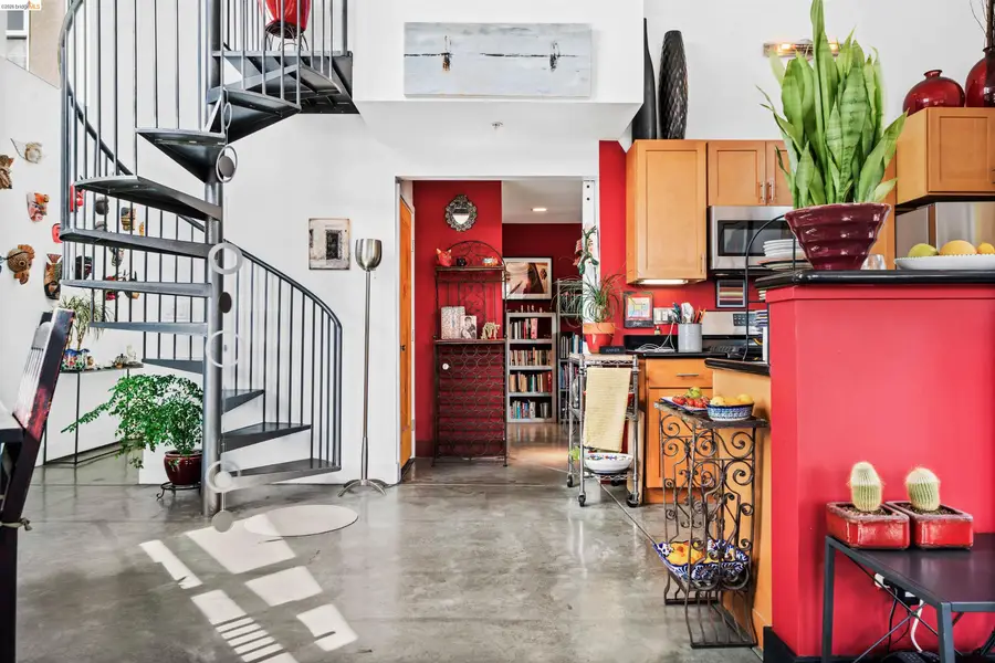 675 8th St #16, Oakland, CA 94607 - #3