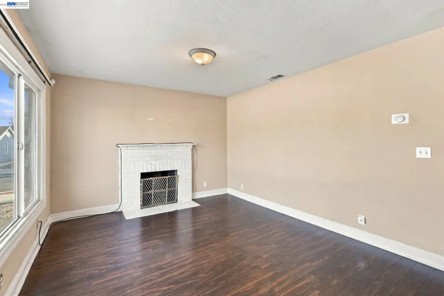 1298 Almar St, Concord, CA 94518 - #3