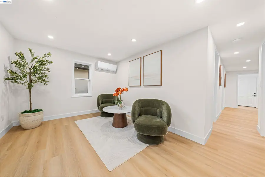 250 San Antonio Ct, San Jose, CA 95116 - #3