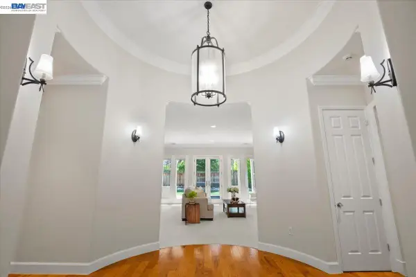 875 Sunny Brook Way, Pleasanton, CA 94566
