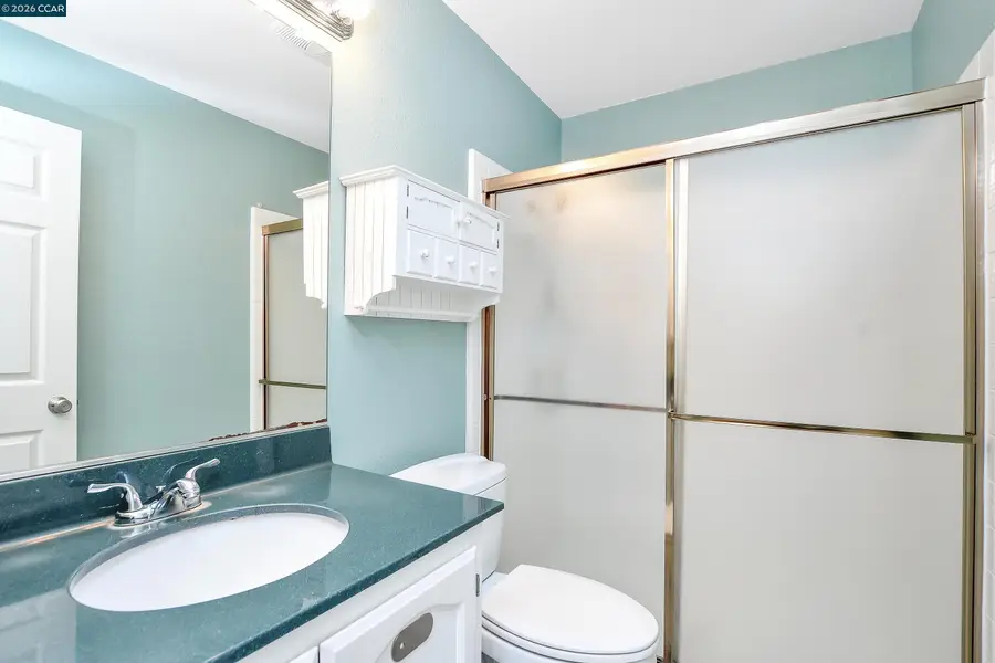 196 Bittercreek Dr, Folsom, CA 95630 - #2