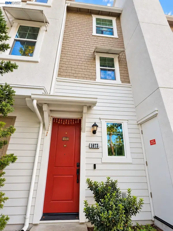 1673 Centre Pointe Dr, Milpitas, CA 95035
