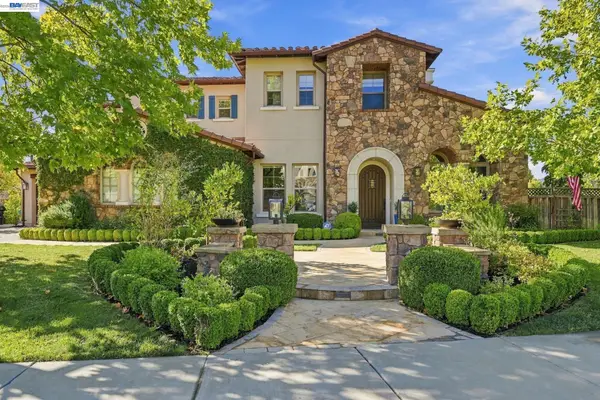 370 Golden Grass Dr, Alamo, CA 94507