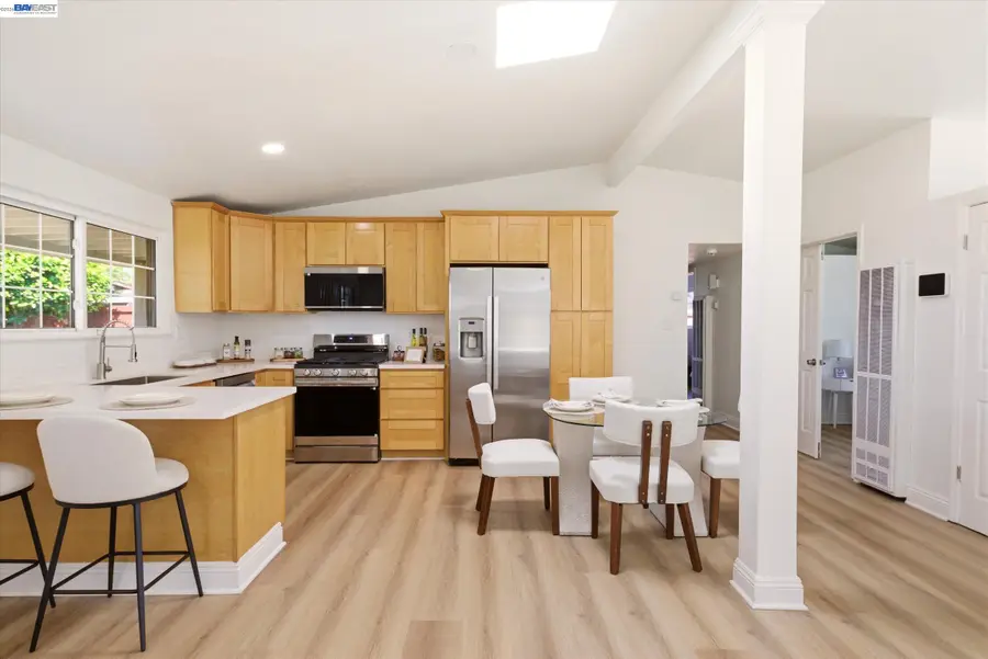 27409 Capri Ave, Hayward, CA 94545 - #2
