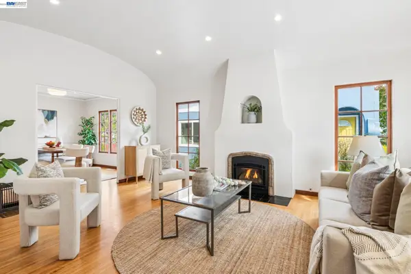 1823 Moreland Dr, Alameda, CA 94501