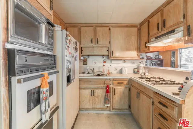 5041 W 137th Street, Hawthorne, CA 90250 - Image #3