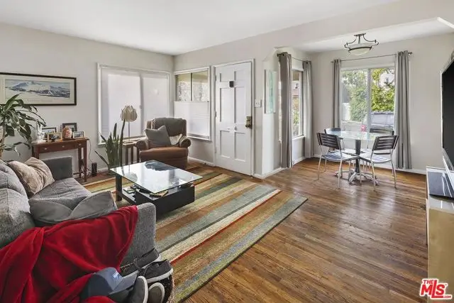 1172 Nelrose Avenue, Venice, CA 90291 - Image #2