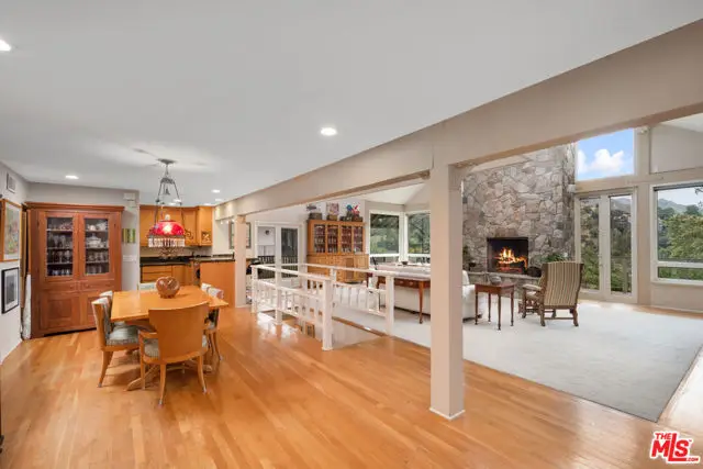 2090 Lakeshore Drive, Agoura Hills, CA 91301 - Image #3