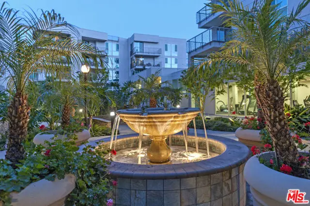 267 S San Pedro Street #307, Los Angeles, CA 90012 - Image #1