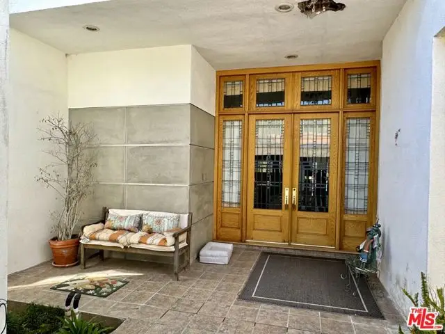 4167 Alonzo Avenue, Encino, CA 91316 - #3