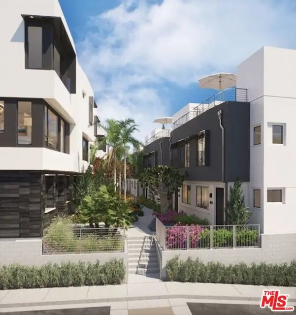 3827 N Riley Lane, Los Angeles, CA 90065 - Image #3