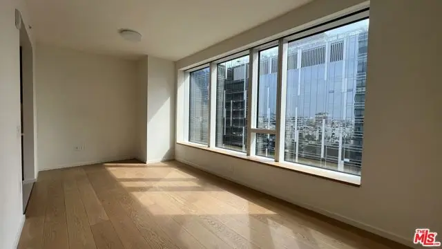 889 Francisco Street #807, Los Angeles, CA 90017 - Image #3