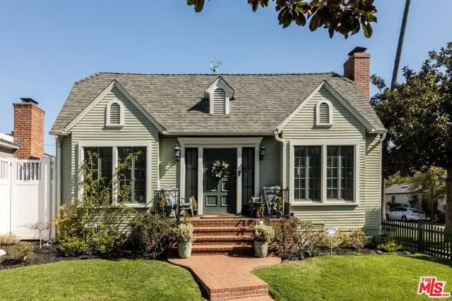 880 Wellesley Avenue, Los Angeles, CA 90049 - Image #2