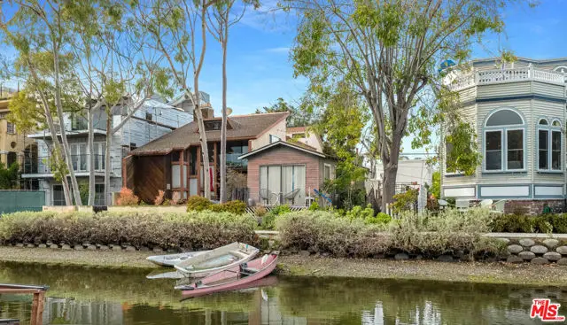 415 Sherman Canal, Venice, CA 90291 - Image #1