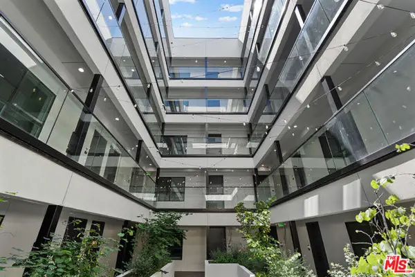 321 S Oxford Avenue #505, Los Angeles, CA 90010