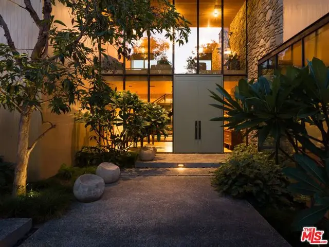 1480 Capri Drive, Pacific Palisades, CA 90272 - Image #1