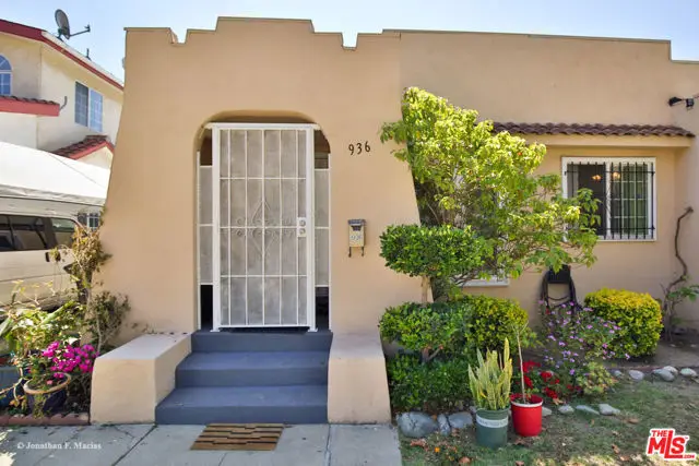 936 S Lucerne Boulevard, Los Angeles, CA 90019 - Image #3