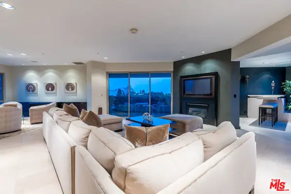 10490 Wilshire Boulevard #604, Los Angeles, CA 90024