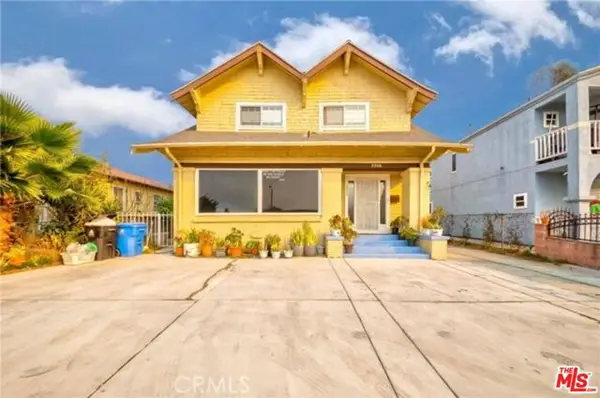 2308 11th Avenue, Los Angeles, CA 90018