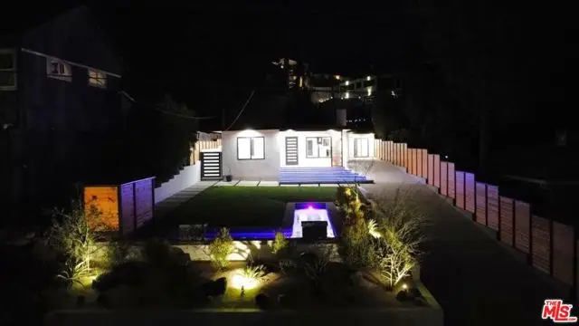 5005 Catalon Avenue, Woodland Hills, CA 91364 - #3