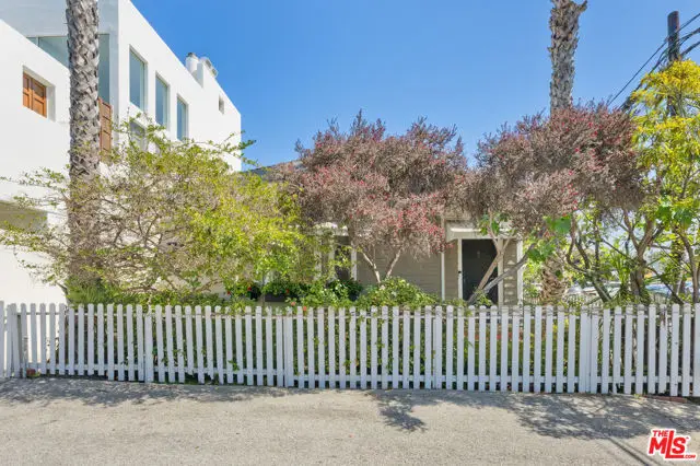 137 Strand Street, Santa Monica, CA 90405 - Image #1