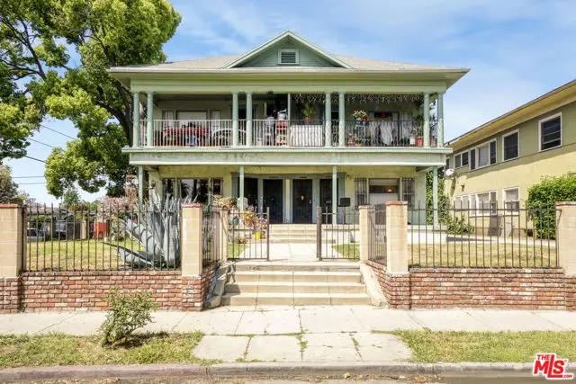 2955 Van Buren Place, Los Angeles, CA 90007 - Image #1