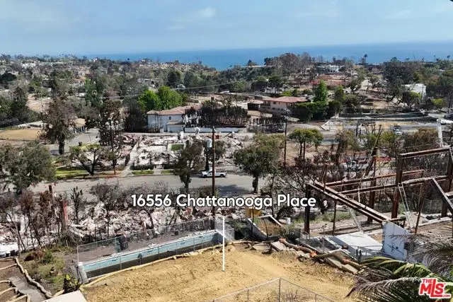 16556 Chattanooga Place, Pacific Palisades, CA 90272 - Image #1