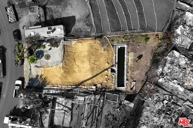 16556 Chattanooga Place, Pacific Palisades, CA 90272 - Image #3