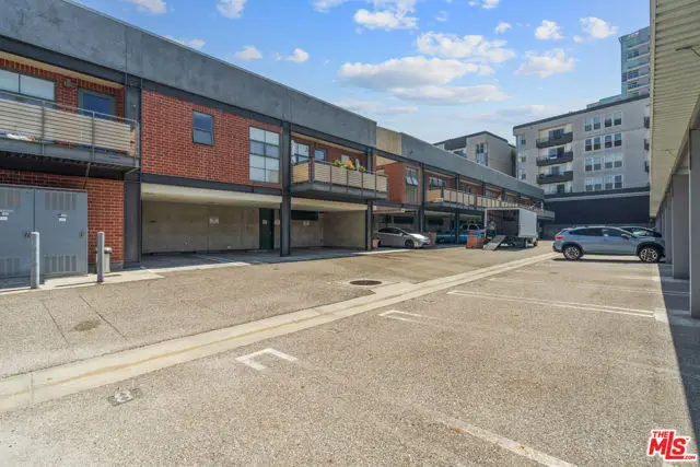 1046 Princeton Drive #105, Marina Del Rey, CA 90292 - Image #2