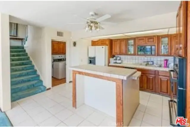 4938 Medina Road, Woodland Hills, CA 91364 - #3