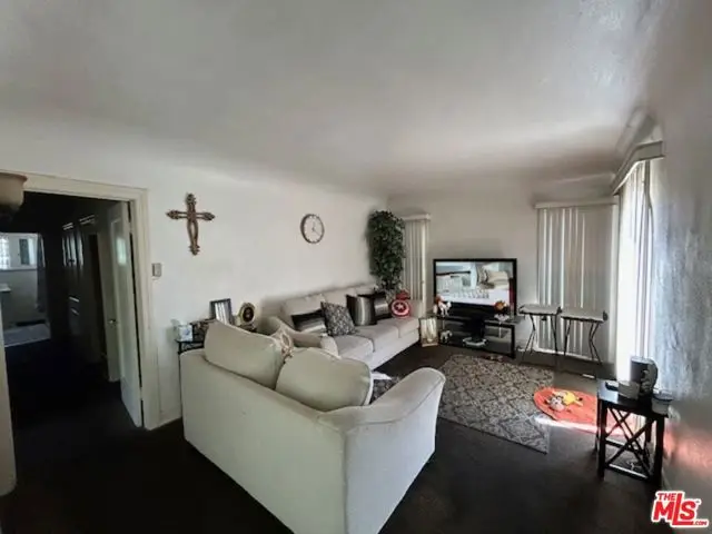 319 E 113th Street, Los Angeles, CA 90061 - Image #2