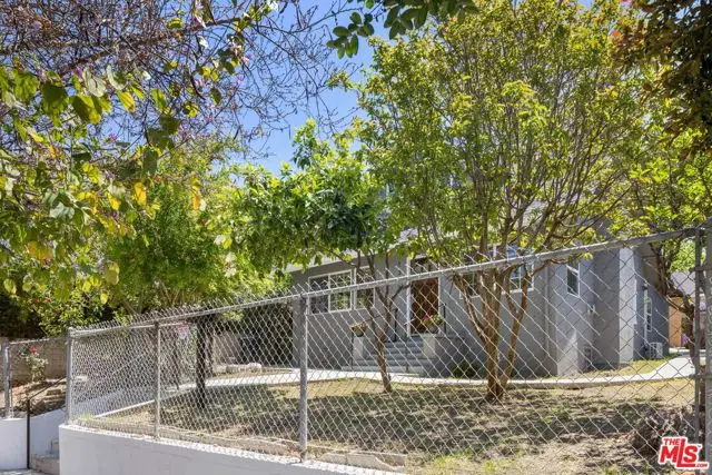 1342 Mohawk Street, Los Angeles, CA 90026 - Image #2