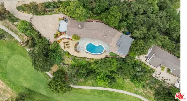 4650 Canoga Avenue, Woodland Hills, CA 91364 - Image #2