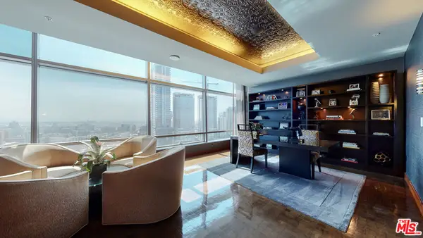 900 W Olympic Boulevard #33B, Los Angeles, CA 90015