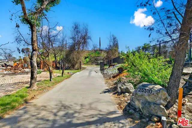 23310 W Pompano Street, Malibu, CA 90265 - Image #2