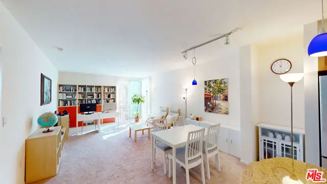 267 S San Pedro Street #321, Los Angeles, CA 90012 - Image #2