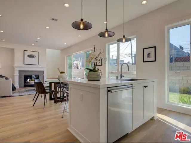 6018 Comey Avenue, Los Angeles, CA 90034 - Image #3