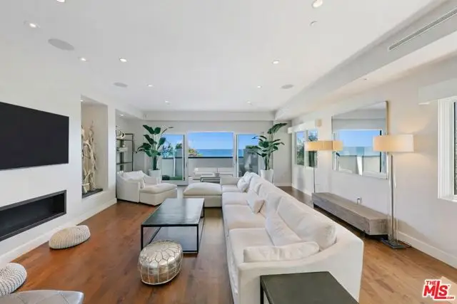 22065 Pacific Coast Highway #1, Malibu, CA 90265 - #2