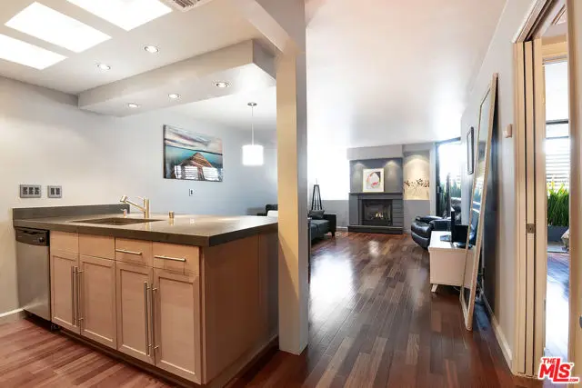 740 N Kings Road #320, West Hollywood, CA 90069 - Image #2