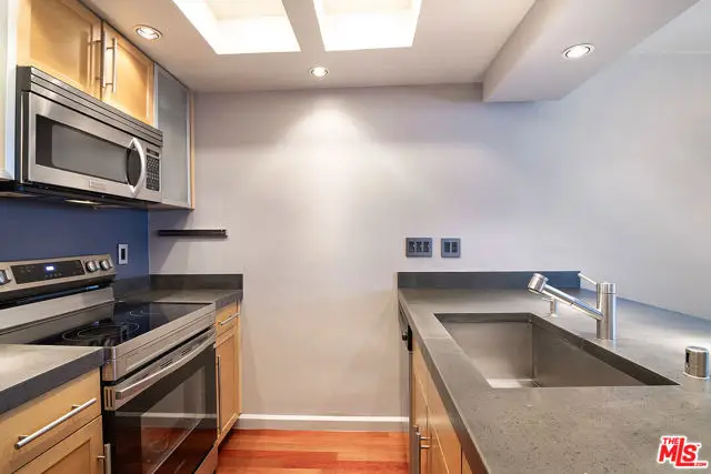 740 N Kings Road #320, West Hollywood, CA 90069 - Image #3