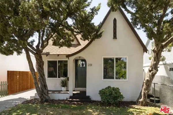 231 W Cedar Avenue, Burbank, CA 91502