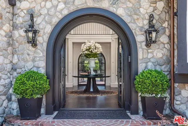 5076 Island Forest Place, Westlake Village, CA 91362 - Image #2