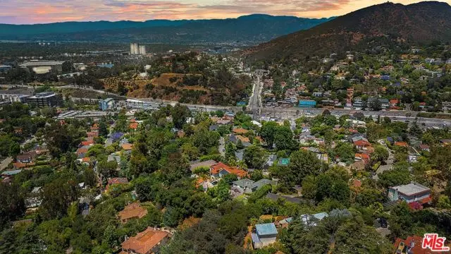 7191 Woodrow Wilson Drive, Los Angeles, CA 90068 - Image #3