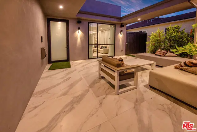 1810 S Sherbourne Drive, Los Angeles, CA 90035 - Image #3