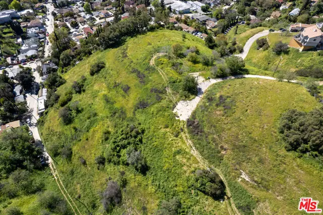 3575 N The Paseo Drive, Los Angeles, CA 90065 - Image #2