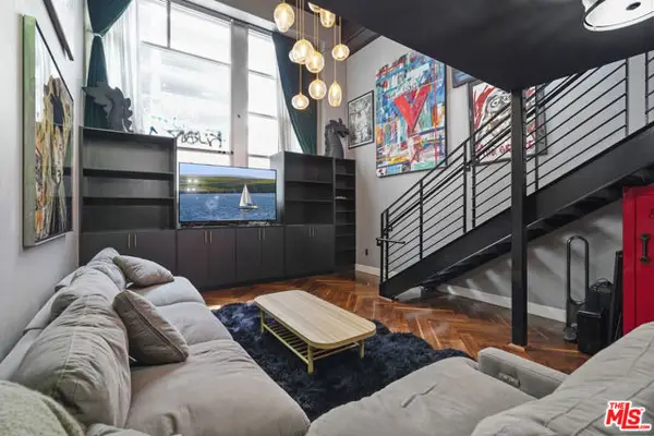 1130 S Flower Street #121, Los Angeles, CA 90015