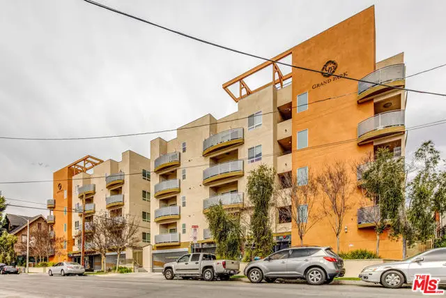2321 W 10th Street #305, Los Angeles, CA 90006 - Image #1
