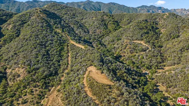 622 E Carlisle Road, Thousand Oaks, CA 91360 - #3